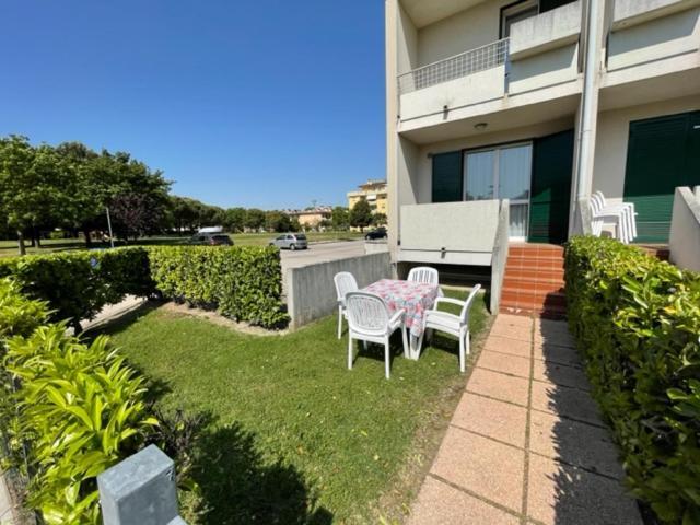 Apartament With Swimming Pool Appartamento Caorle Esterno foto
